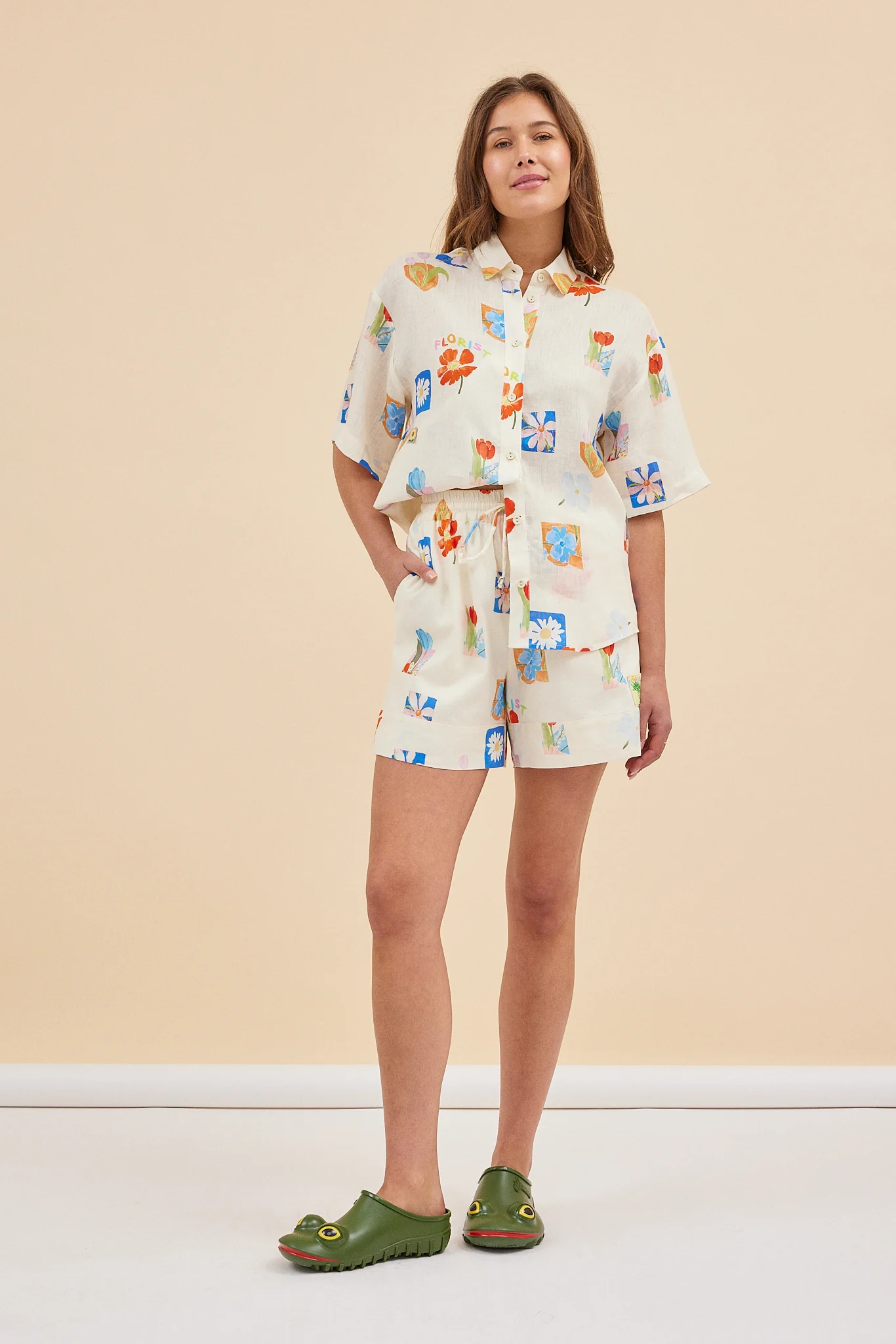 PATCHWORK SHORT - FLORAL PATCHES - Hercitys