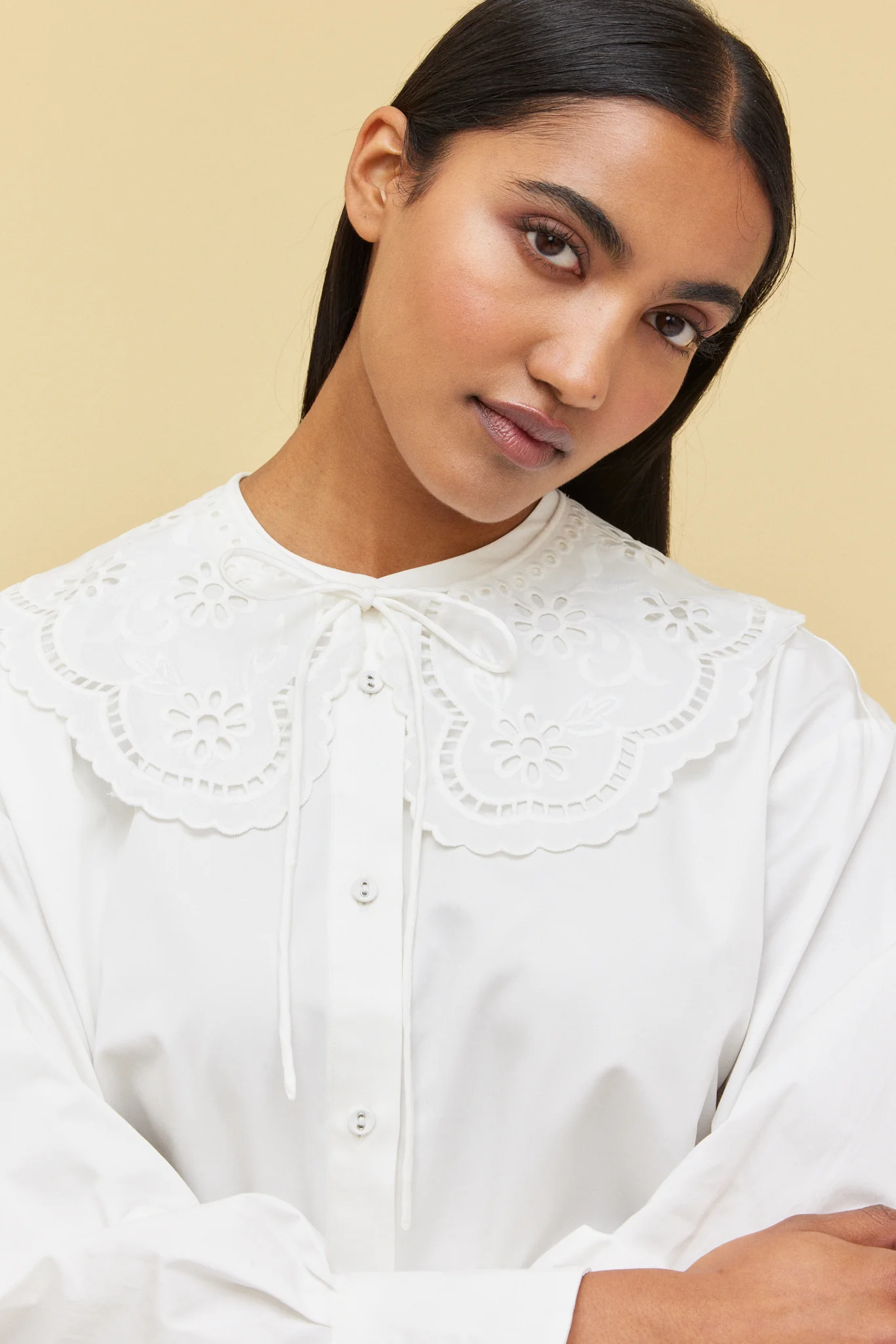 REMOVABLE COLLAR BUTTON UP - DOILY - Hercitys
