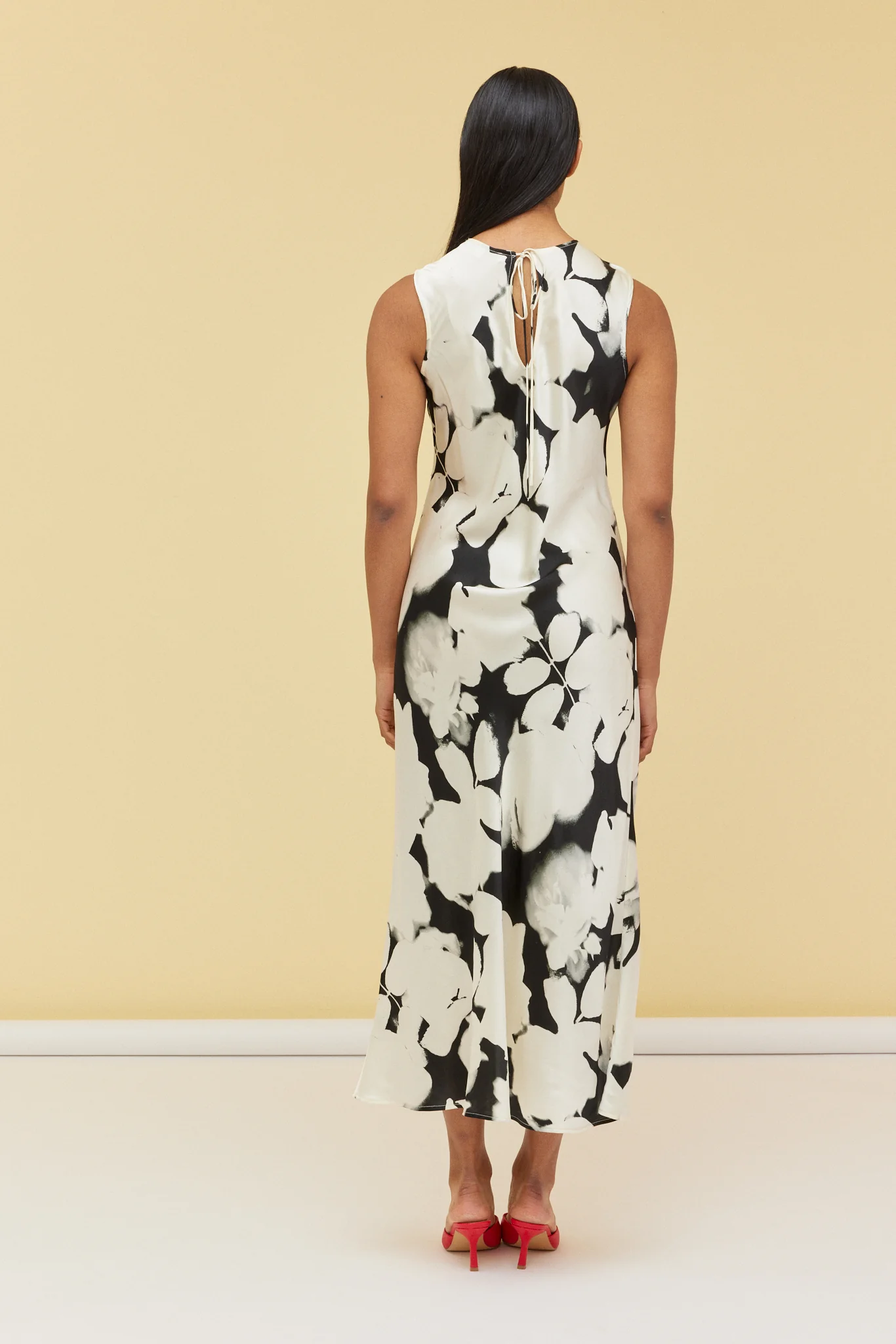 SILK BIAS DRESS - THANK YOU ROSES - Hercitys