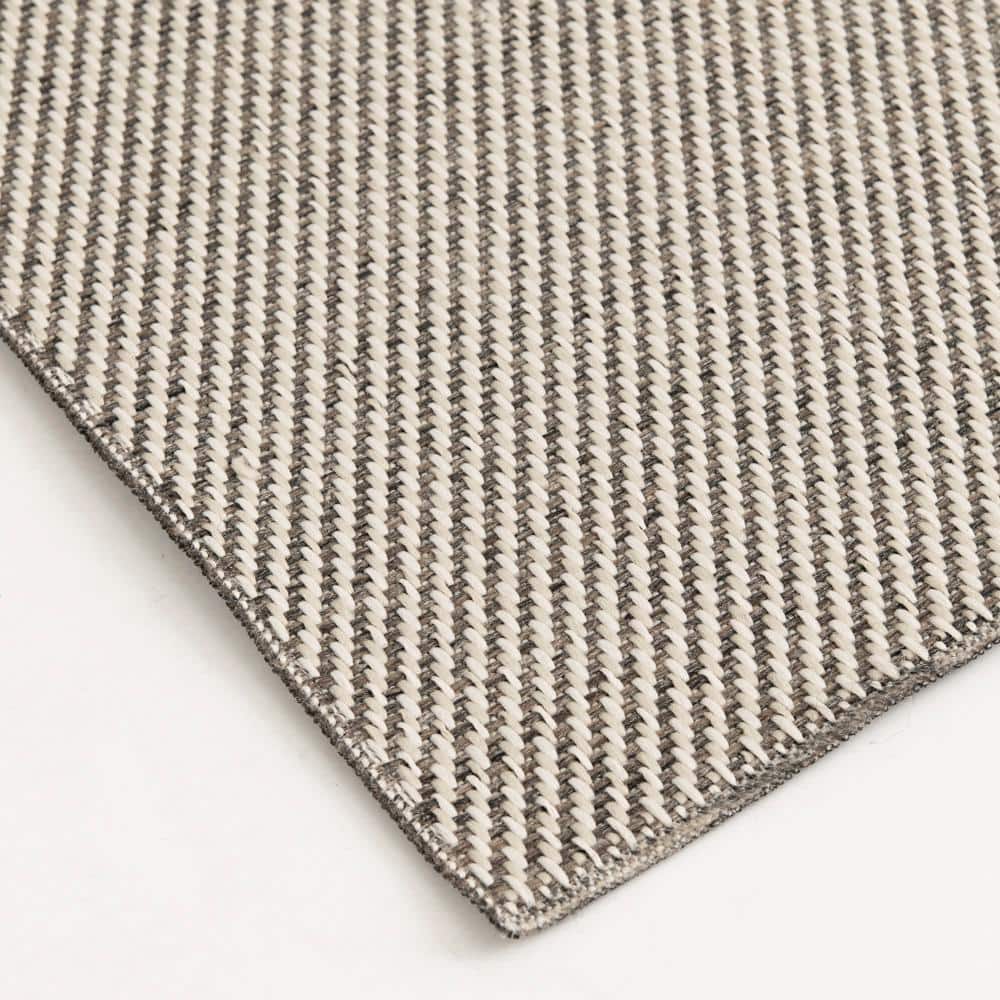 Cornwall – Gray/Beige – 12 ft. Wide x Cut to Length – 16 oz. Polypropylene Patterned Indoor/Outdoor Carpet - Hercitys