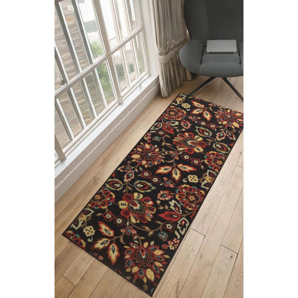 Berber Collection Floral Black 26 in. W x 24 in. L Stair Runner 4.33 sq. ft. - Hercitys
