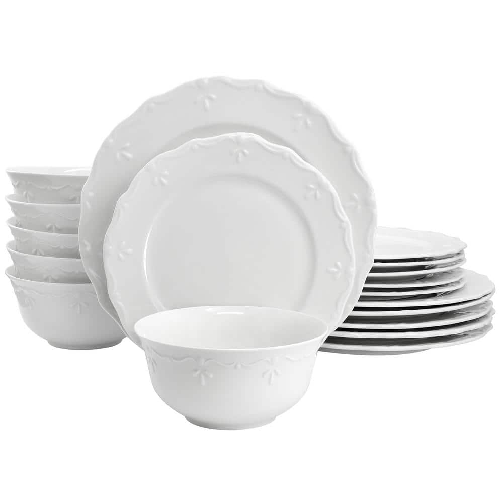Henryi 18 Piece Porcelain Dinnerware Set in White - Hercitys