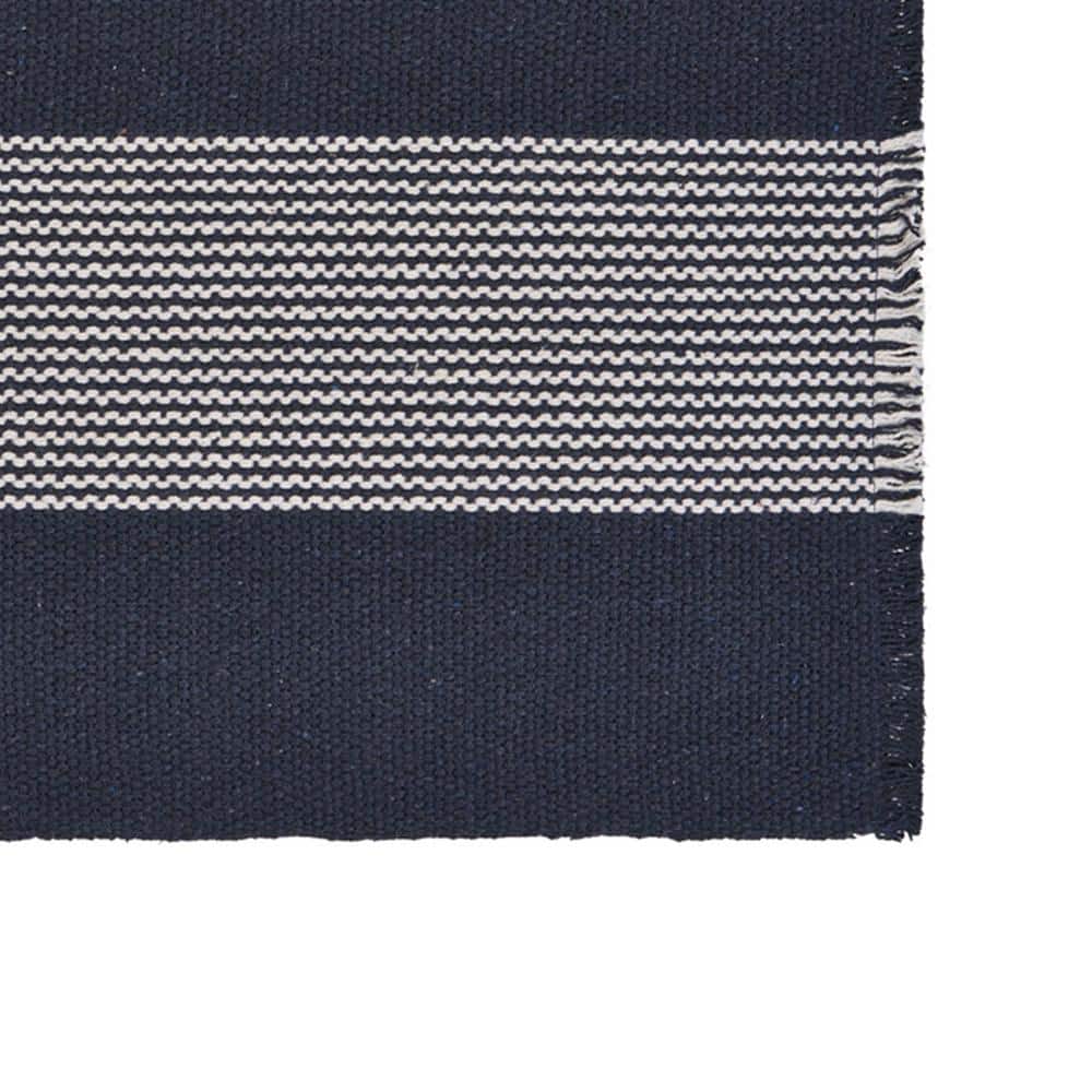 Bold 19 in. x 13 in. Navy / White Striped Cotton Placemats (Set of 4) - Hercitys