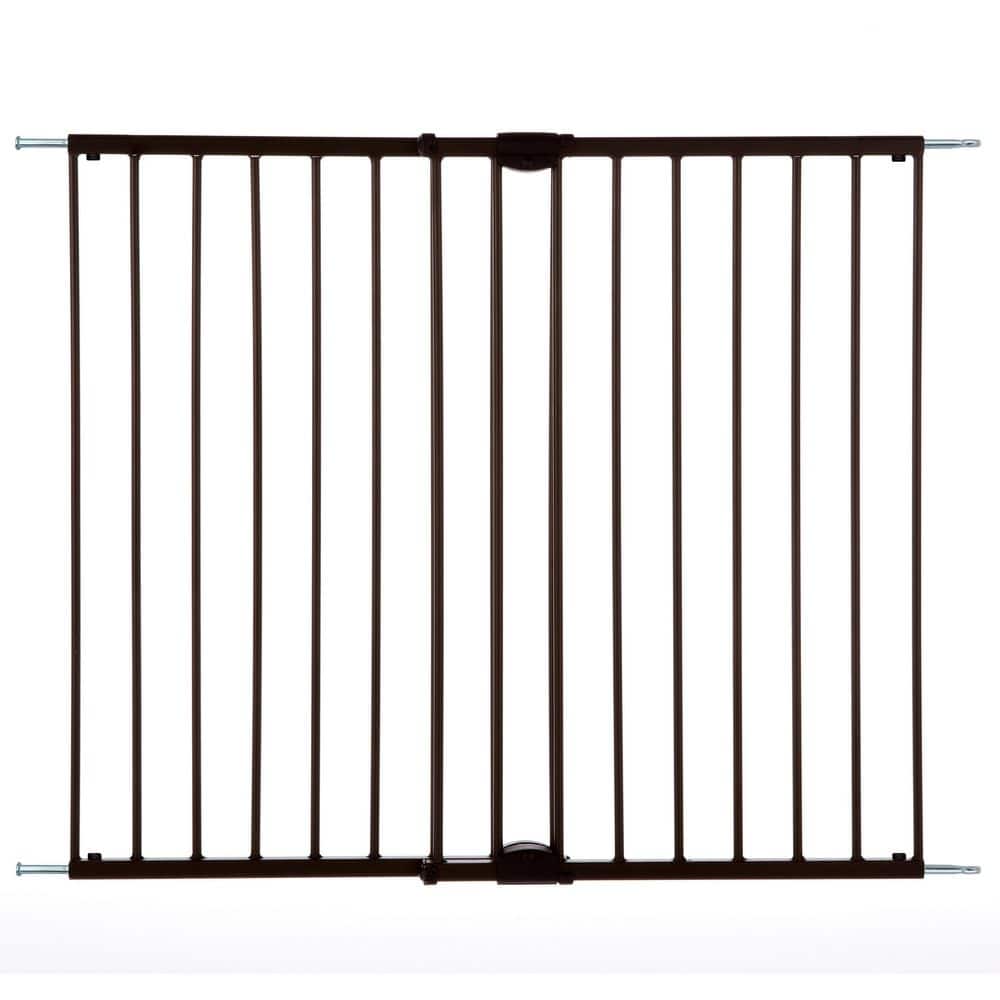Easy Swing and Lock Series 2,31 in. Stairway Child Safety Gate - Hercitys