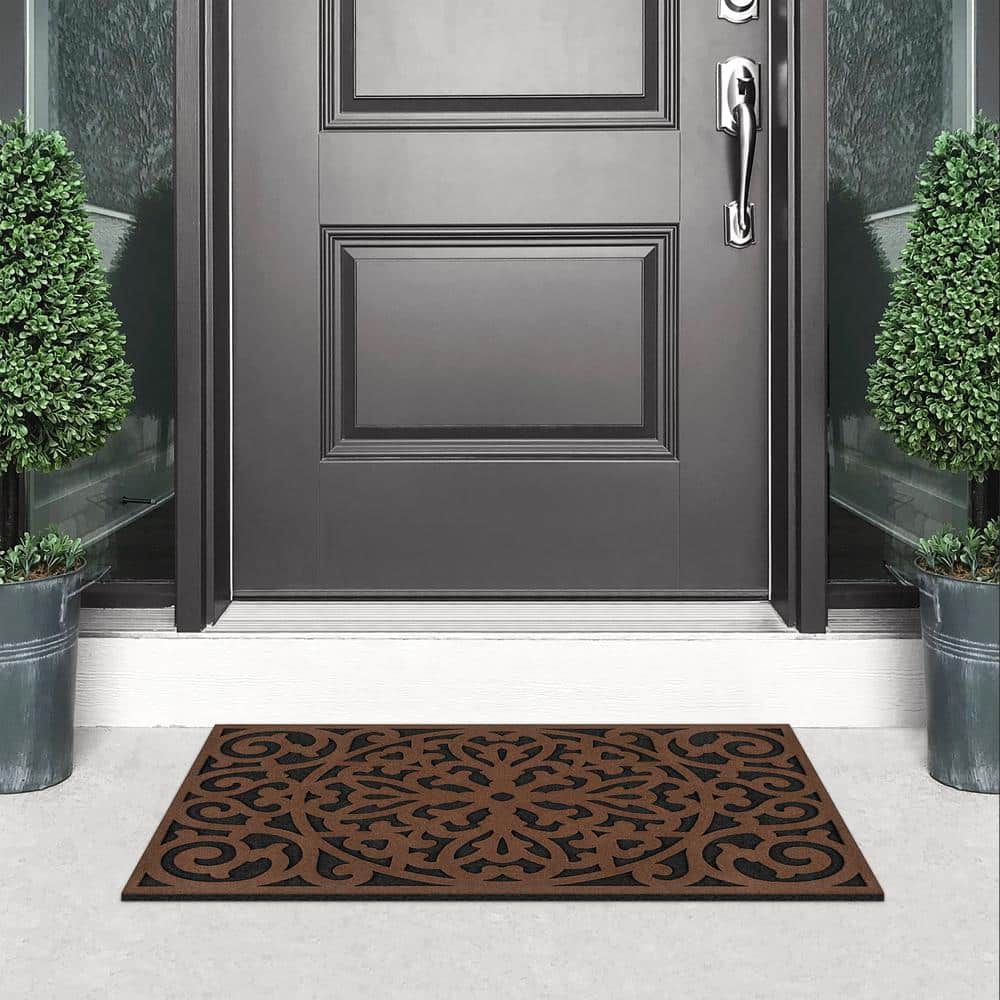 Medallion Brown 24 in. x 36 in. Non-Slip Indoor Outdoor Door Mat - Hercitys