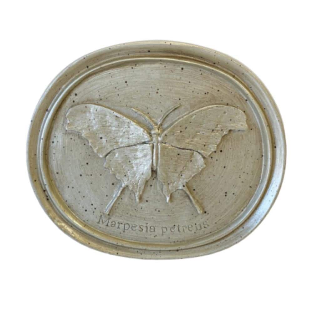 Cristal Color Resin 8 in. W x 7 in. H Oval Butterfly Plaque Home Wall Decor Single Piece - Hercitys