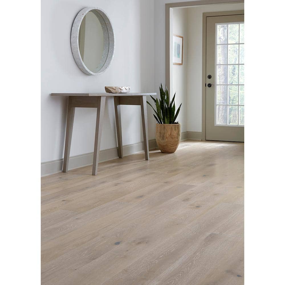 Timber Wolf Euro Oak 1/2 in. T x 7.5 in. W Tongue and Groove W-Brush Engineered Hardwood Flooring (1399.05 sqft/pallet) - Hercitys