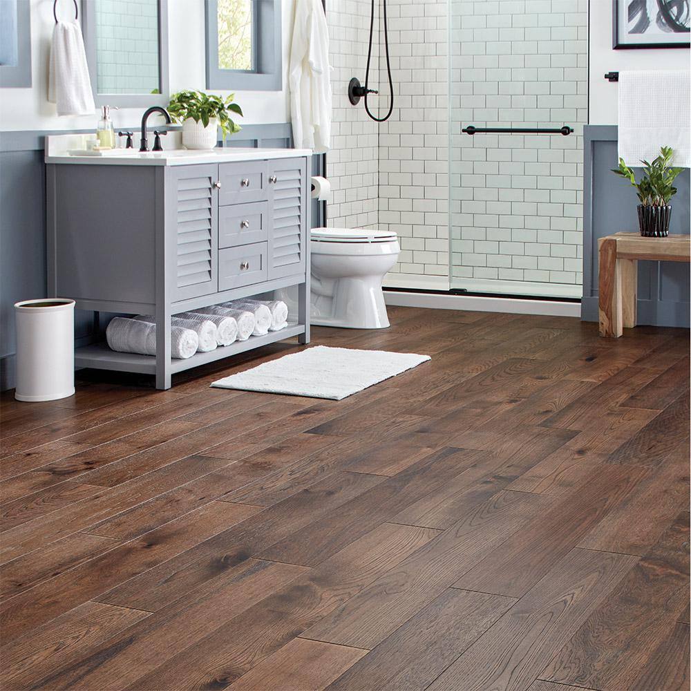 Timber Wolf Hickory 0.28 in. T x 7.5 in. W Waterproof Engineered Hardwood Flooring (22.5 sq. ft./case) - Hercitys