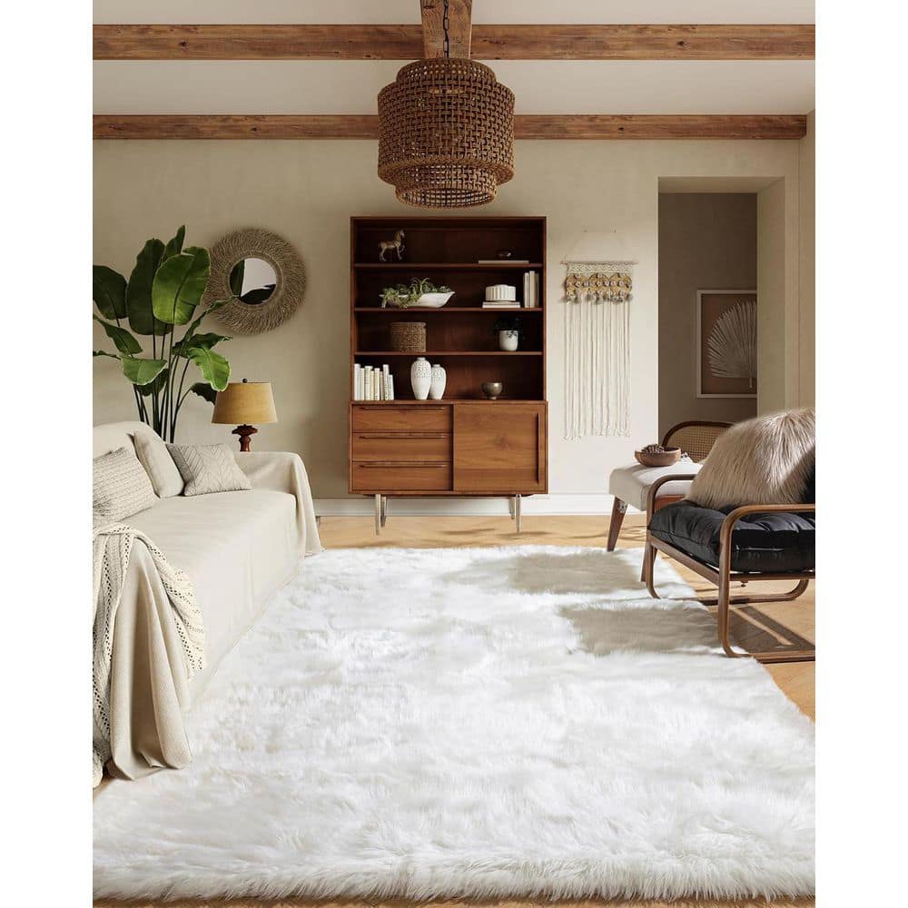 White 5 ft. x 7 ft. Fluffy Fuzzy Faux Sheepskin Fur Rug Area Rug - Hercitys