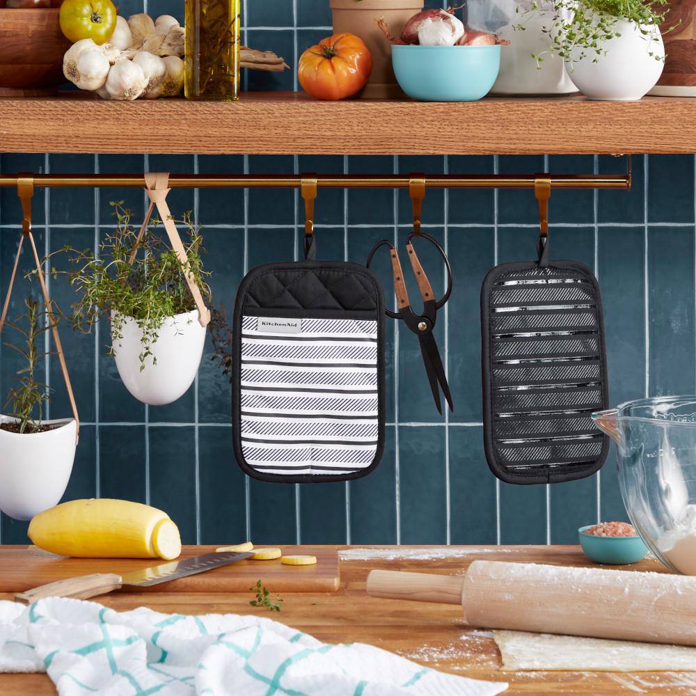 Albany Matte Black 7 in. x 10 in. Cotton Pot Holder Set (2-Pack) - Hercitys