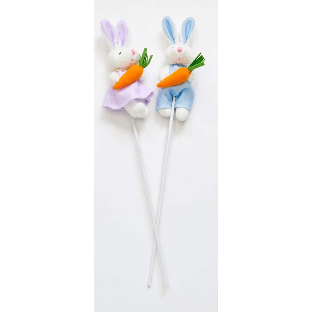 7 in Bunny Holding Carrot on 11 in Stem, Set of 6 - Hercitys