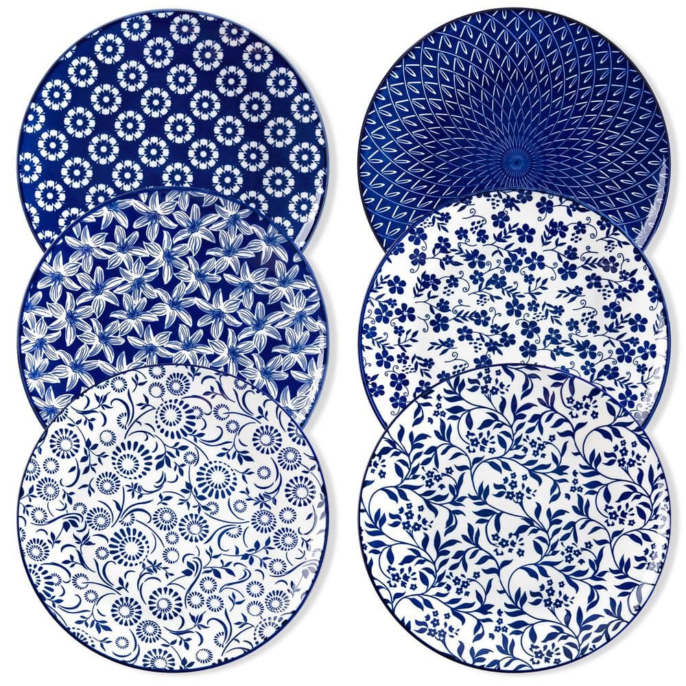 Blue and White Dinner Plate Set of 6 Vintage Serving Plates 10.25 in. Round Kitchen Plates - Hercitys