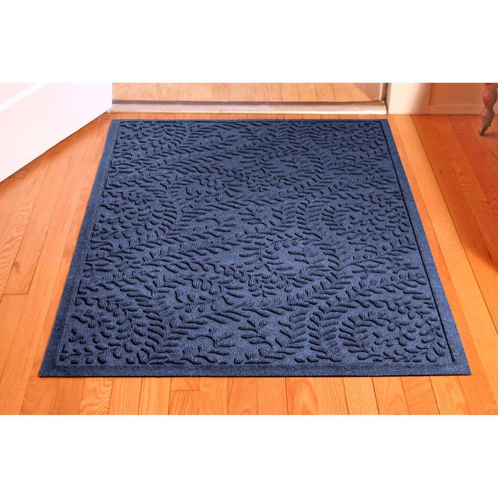 WaterHog Boxwood Navy 35 in. x 59 in. PET Polyester Indoor Outdoor Doormat - Hercitys