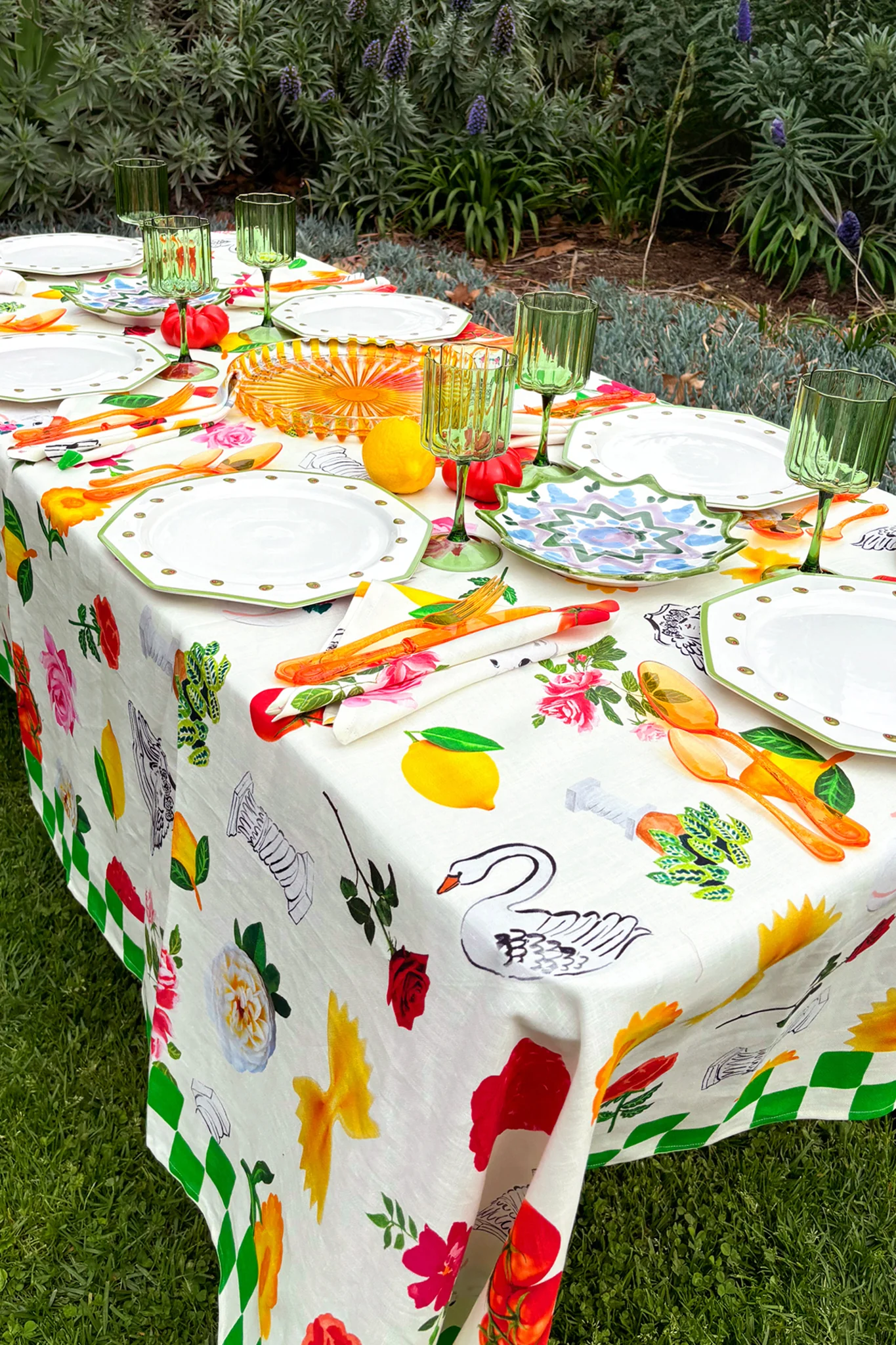 LINEN TABLECLOTH - PALAZZO - Hercitys