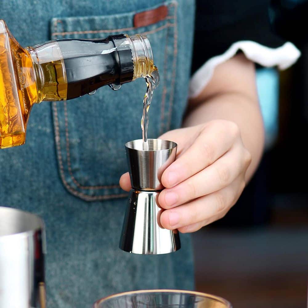 10-Piece Silver Stainless Steel Cocktail Shaker Set Cocktail Shaker 850ml with Pourer Stopper Muddler Mixing Spoon etc. - Hercitys