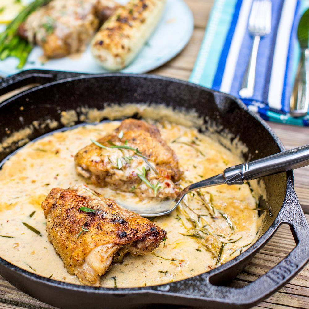 10.25 in. Cast Iron Skillet in Black with Dual Handles - Hercitys