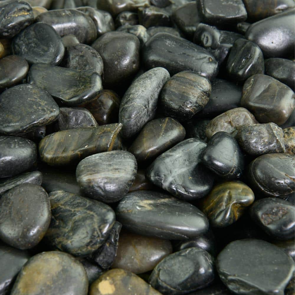 0.125 cu. ft. 3/8 in. – 5/8 in. 10 lbs. Black Small Polished Rock Pebbles for Planters, Gardens, Aquariums and More - Hercitys