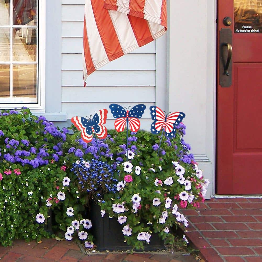 24 in. H Set of 3 Patriotic/Americana Metal Butterflies Yard Stake (KD) - Hercitys