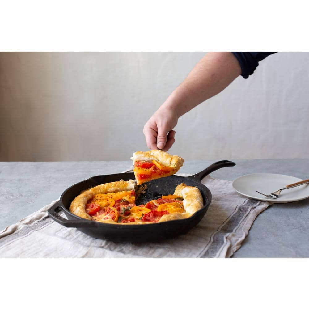 13.25 in. Cast Iron Chef Collection Skillet - Hercitys