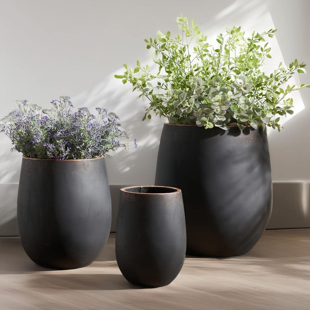 20 in. H Weathered Concrete Tall Planter Pot Black (Set of 3) - Hercitys