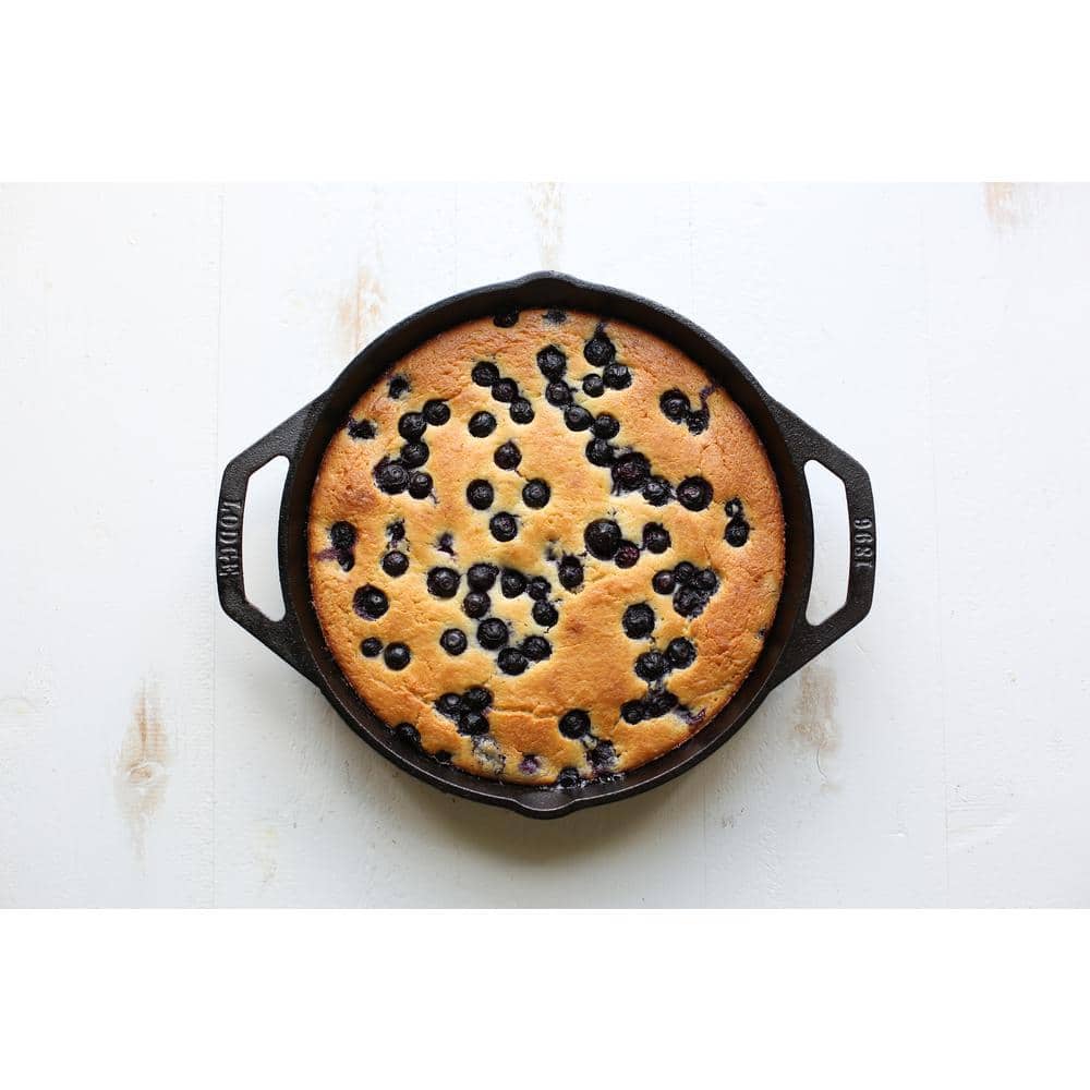 10.25 in. Cast Iron Skillet in Black with Dual Handles - Hercitys