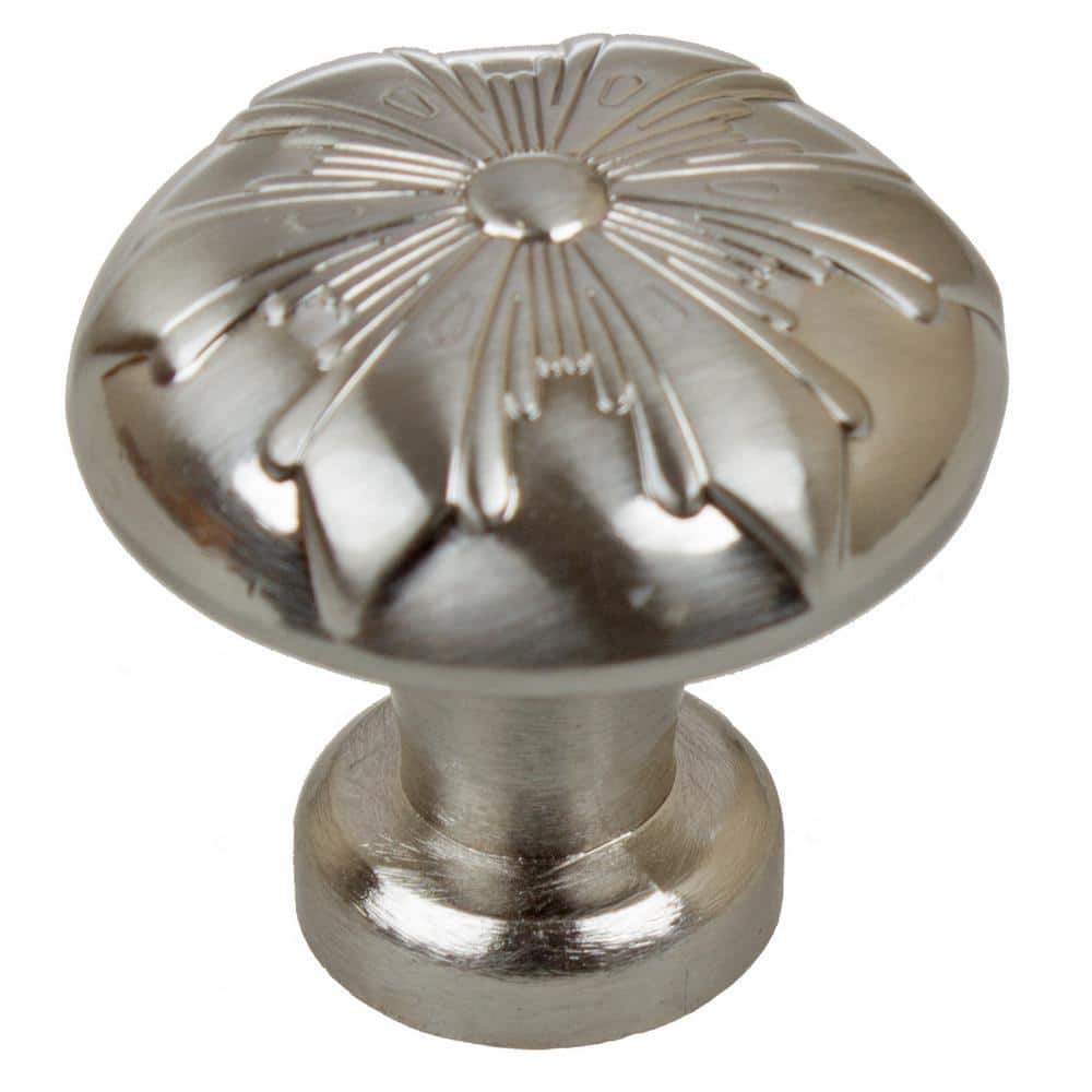 1-1/8 in. Dia Round Snowflake Cabinet Knobs (10-Pack) - Hercitys