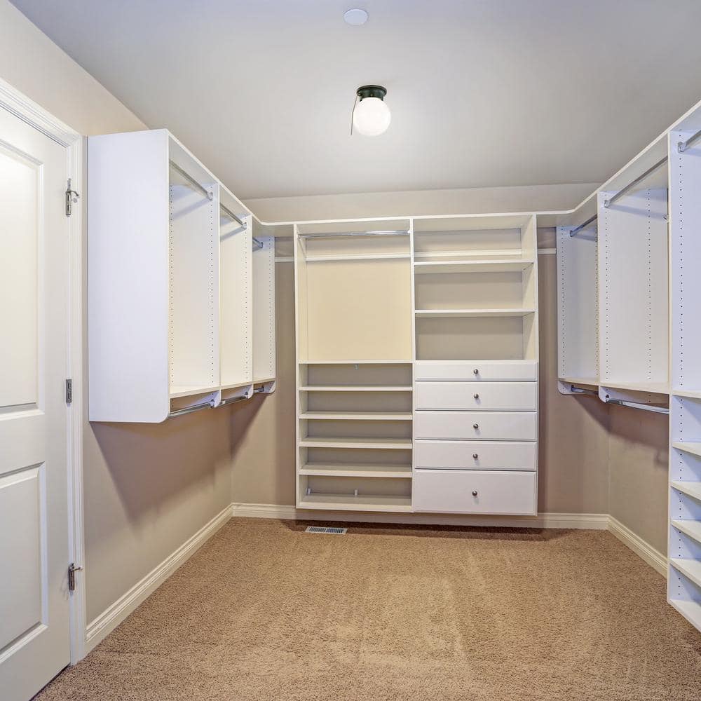 1-Light Oil Rubbed Bronze Ceiling Light with Opal Glass and Pull Chain - Hercitys