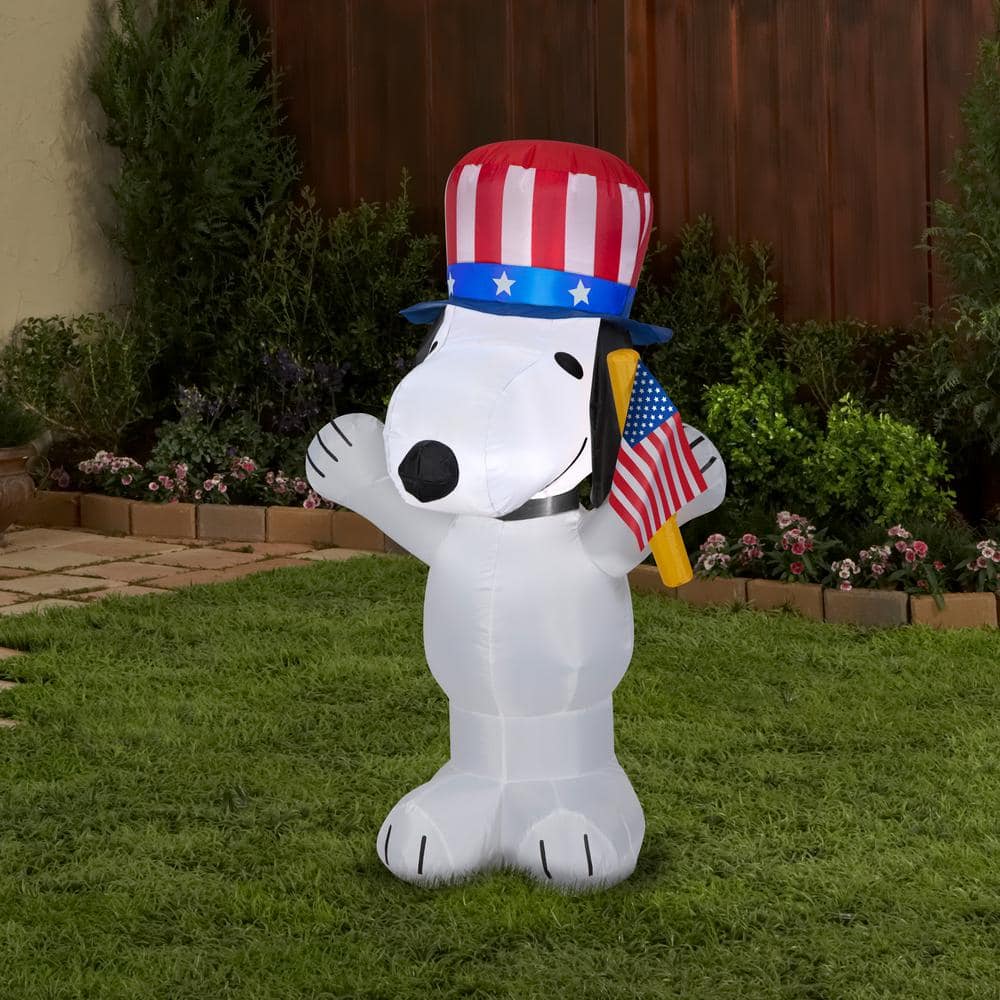 3.5 ft. Tall Airblown Patriotic Snoopy with Hat and Flag - Hercitys