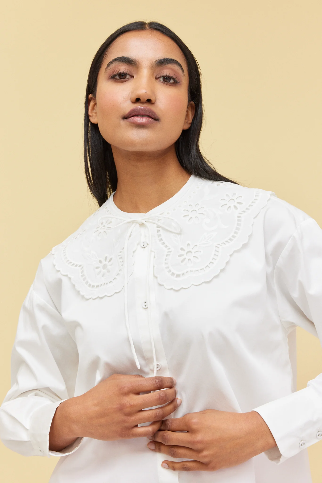 REMOVABLE COLLAR BUTTON UP - DOILY - Hercitys