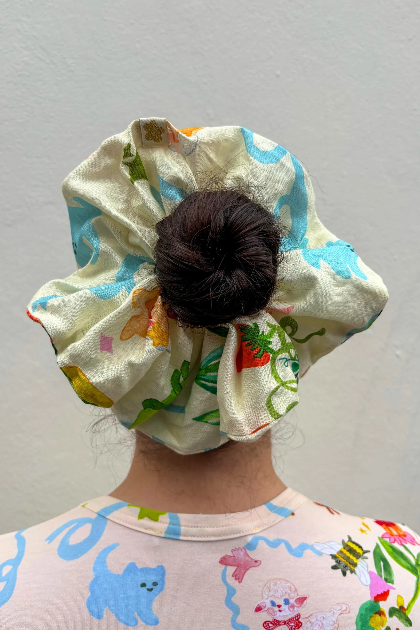 SCRUNCHIE - STORY BOOK CREAM - Hercitys