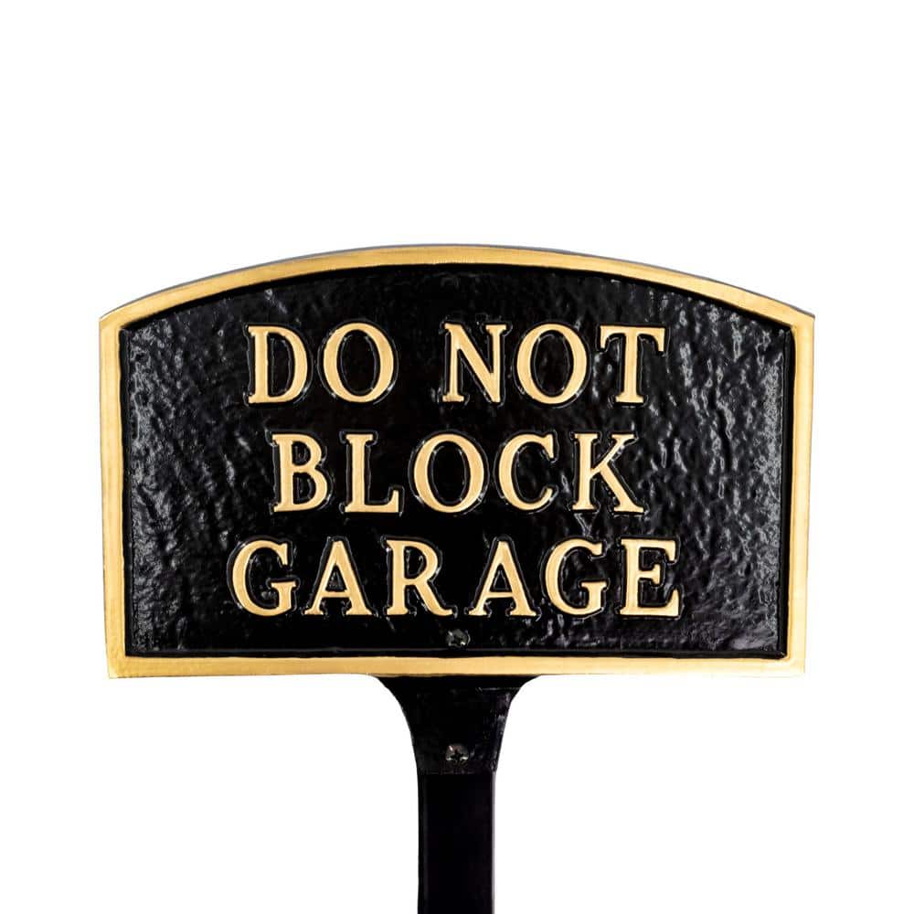 5.5 in. x 9 in. Small Arch Do Not Block Garage Statement Plaque Sign with Lawn Stake – Black/Gold - Hercitys