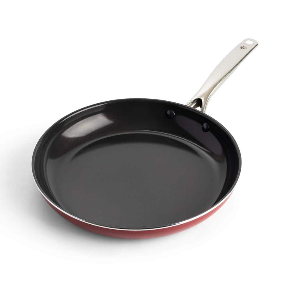 12 in. Aluminum Diamond Infused Toxin-free Nonstick Hard Coating Non-Induction Frying Pan Skillet in Red with Handle - Hercitys