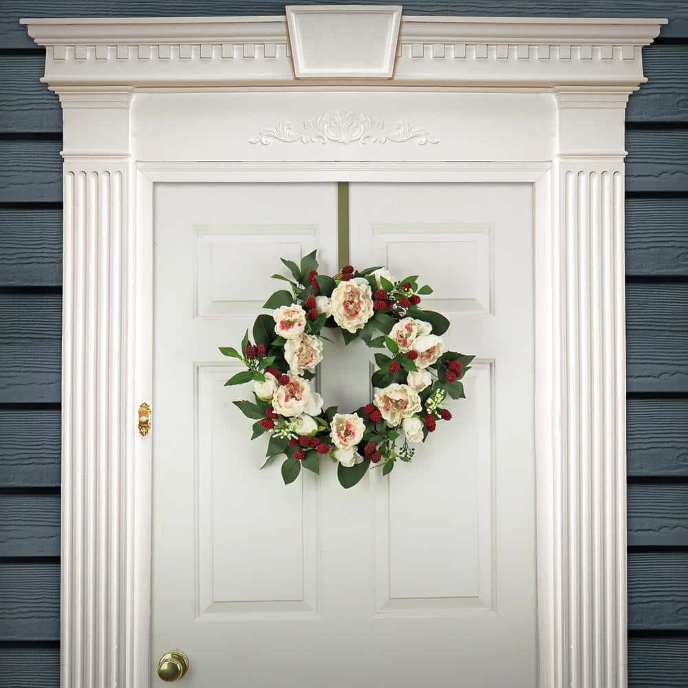 22 in. Peony and Raspberry Wreath - Hercitys