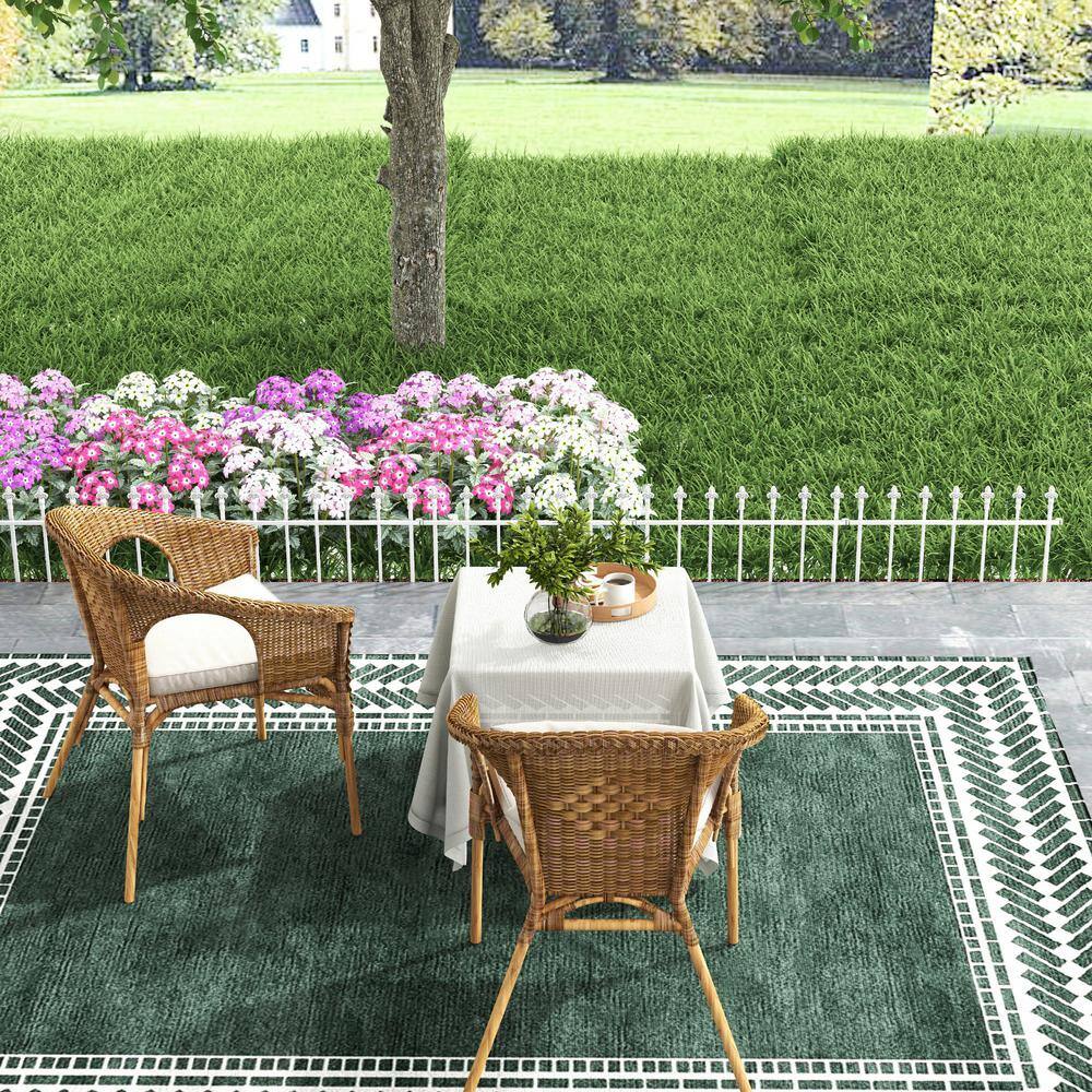 17.25 in. x 22 in. White Steel Metal Edging Decorative Garden Fence for Landscape - Hercitys