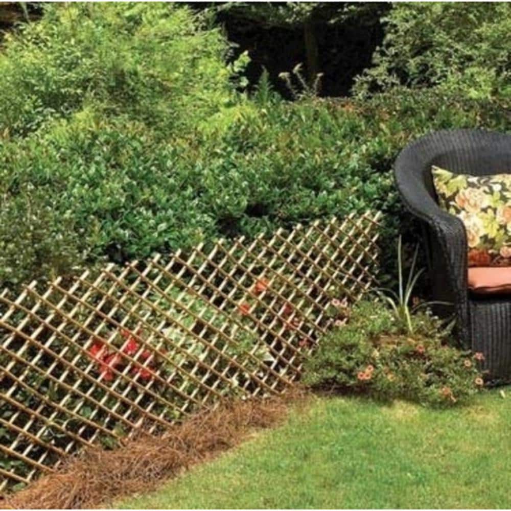 48 in. H x 72 in. L Peeled Willow Expandable Lattice Fence - Hercitys