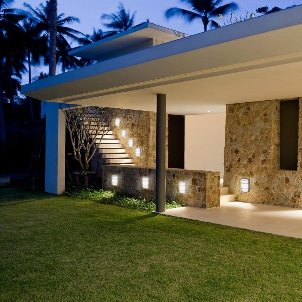 11.5-Watt Integrated LED Bronze Dusk to Dawn Photocell Sensor Half Moon Commercial Outdoor Wall Pack Light 5000K - Hercitys