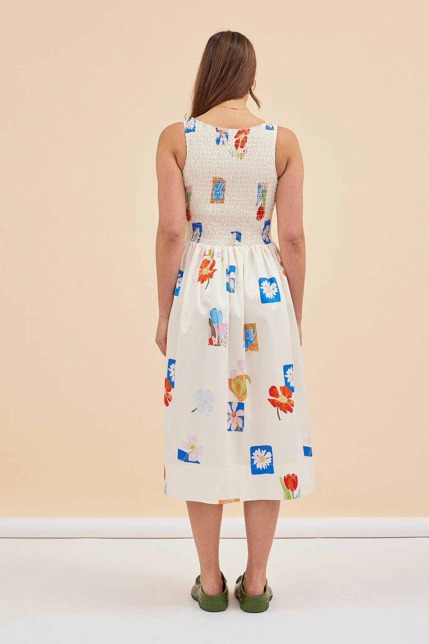 POPPY DRESS - FLORAL PATCHES - Hercitys