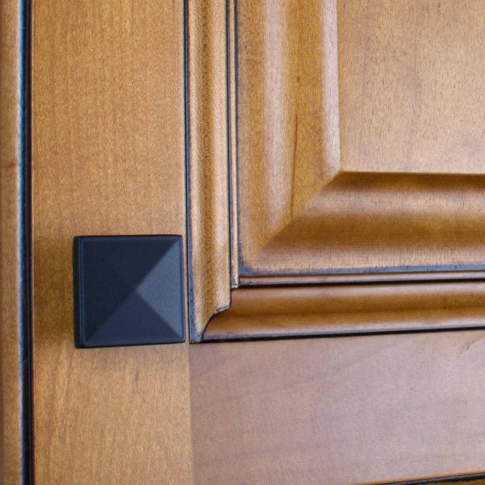 1-1/4 in. Matte Black Square Pyramid Cabinet Knob (10-Pack) - Hercitys