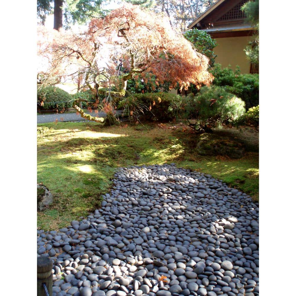 0.50 cu. ft. 40 lbs. 1 in. to 3 in. Medium Black Mexican Beach Pebble - Hercitys