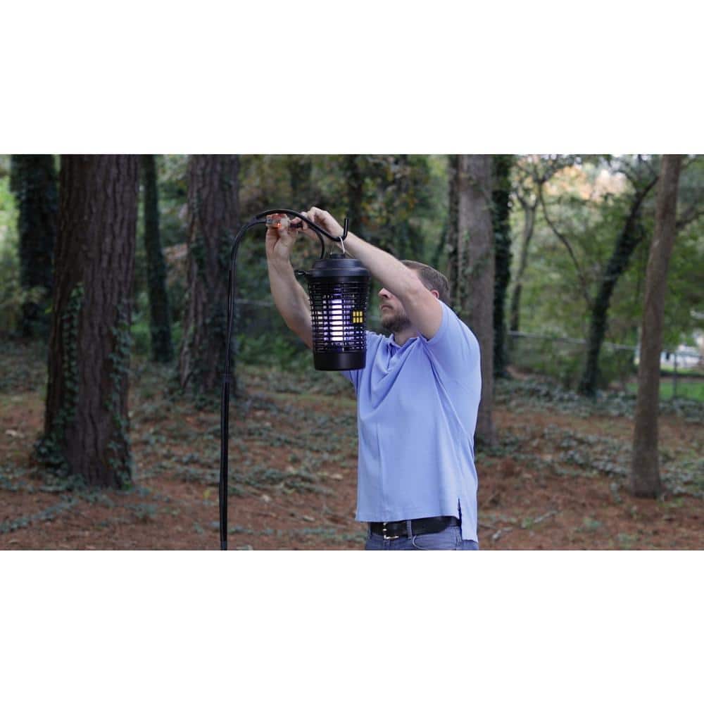 4500-Volt 15-Watt Bug Zapper Insect Killer, Includes Lure - Hercitys