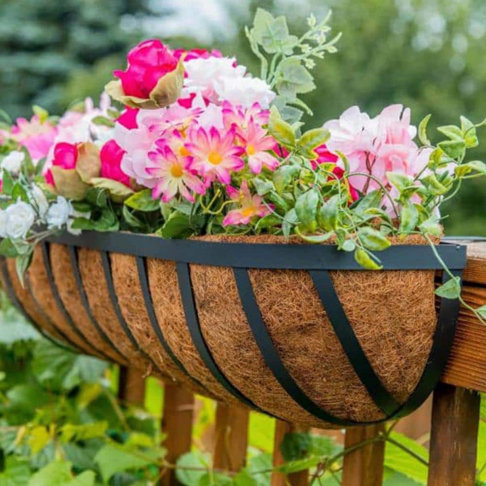 36 in. x 7.3 in. Black Metal English Trough with Coco Liner - Hercitys